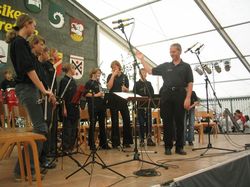 tn_2004_06_12_taelesmusikertreffen_juka_bad-ditzenbach_08.jpg