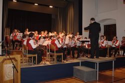 tn_2008_04_12_fruehjahrskonzert_16.jpg